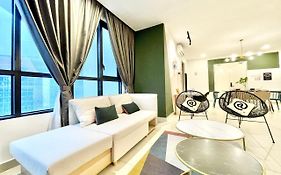 Kl Gateway Premium Residences By Moka